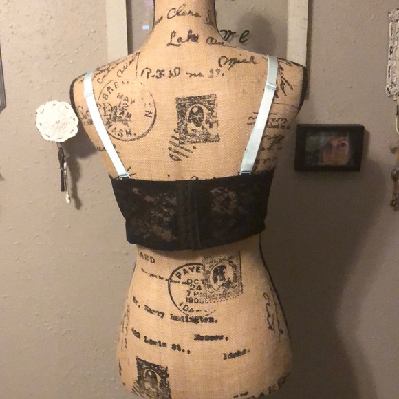 Convertible Bra - Picture 2 of 5